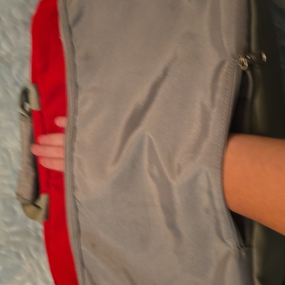 American Tourister Carryon Laptop Briefcase With Handle Sleeve - Picture 8 of 8